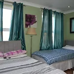 Nice 3 Bedroom House - Walthamstow