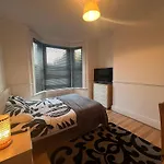 Private Rooms In Victorian House, Forest Hill, London