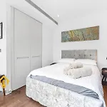 Modern 1 Bedroom Flat In The Heart Of Battersea