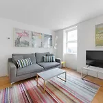 Fitzrovia Apartment By Morethanstays