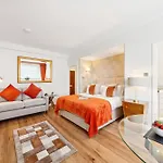 Nell Gwynn Chelsea Accommodation