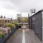 The Dream Factory - London Bridge- By Frankie Says