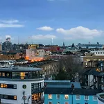Camden Skyview Apartment