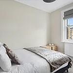Serene 2Br - 3 Mins To Fulham Broadway