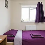 Guest House In E15
