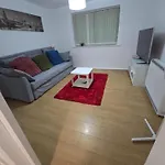 Guest House In E15