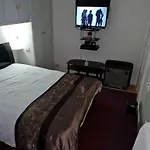 Private Cosy Roomz
