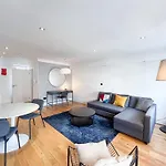 Large And Very Stylish Apartment P1