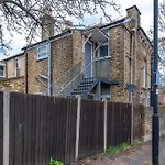 New 3Bed Stylish Apartment With Amazing Transport