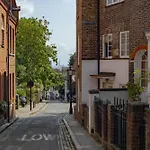 3 Bedroom Magical Hampstead Heath