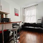 Gray\'S Inn Road Suites