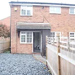 Ttsa- Essential 1 Bedroom Apt Balham-Free Parking
