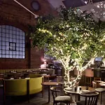 London Living - 3 Bedroom Home In Chelsea