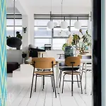 Spacious & Bright Loft Apartment - Shoreditch