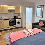 Family Studio Apartment In Central London