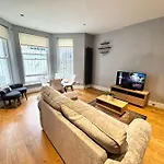 Chelsea Apartment By Central London