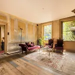 Extraordinary Grade Ii-Listed Early Georgian Home