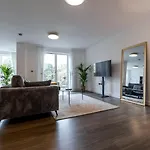 Cozy London Stay Olympic Park And Stratford