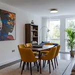 Cozy London Stay Olympic Park And Stratford