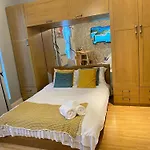 Beautiful Studio Apartment In Central London