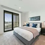 Modern Apartment In London