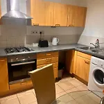 Lovely 2 Bedroom River View Apartment