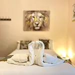 United Lodge Hotel