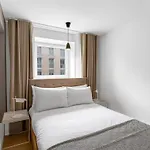 City Relay Belgravia Apartment 13