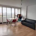 Canary Private Room In Shared Flat Great Balcony View