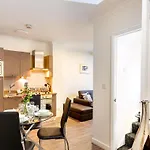 Blue Star Apartments