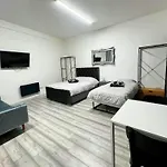 Best Location In London 20 Mins To Piccadilly Circus