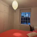 Battersea 2 Bedroom 2 Toilet Flat
