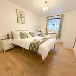 Cosy & Modern Flat In Islington- 15 Minute Walk From Emirates Stadium