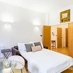 Bright&Comfortable Angel Apartment