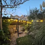 Beautifully Designed 2Bd Flat Lower Clapton