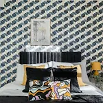 Boutique Central Hackney Abode - Balcony - Sleeps 6
