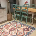 Charming & Cosy Double Room With Balcony In Wembley - Walking Distance To Wembley Stadium!