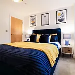 Stunning London Bridge Flat With Balcony - Close To Borough Market