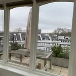 Prime Notting Hill, Luxurious 2 Beds, Roof Terrace