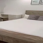 Paddington Cozy 3-Bedroom London Apartment In Prime Location