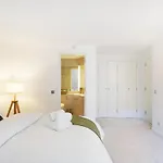 Modern Cosy 2 Bed In Westminster, Central London