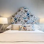 Modern Furnished And Comfortable London Flat