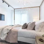 Modern Furnished And Comfortable London Flat