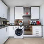 Amazing Flat Near Buckingham Palace