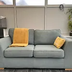 Cozy 3 Bed Near Greenwich Fast Wifi & Free Parking