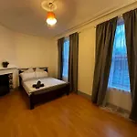 Grove Rooms 2