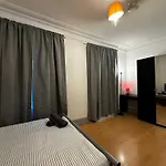 Grove Rooms 2