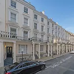 New 1Bed With Ac Near Portobello