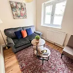 Cosy 1 Bedroom Apartment In Kensington, Shepherds Bush