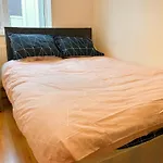 Entire Apartment Close To Wembley Stadium